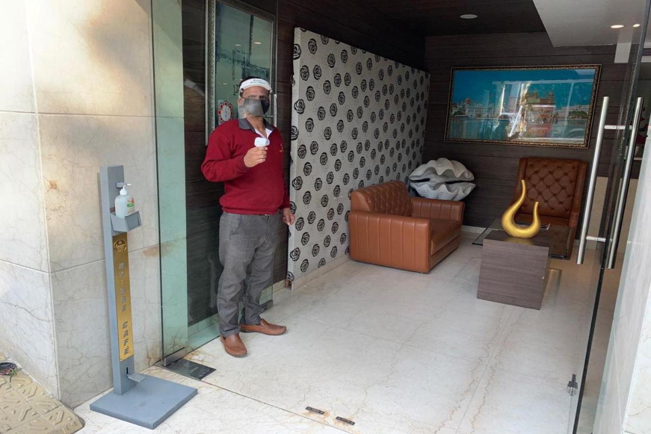 Hotel Narula'S Aurrum Amritsar Zewnętrze zdjęcie