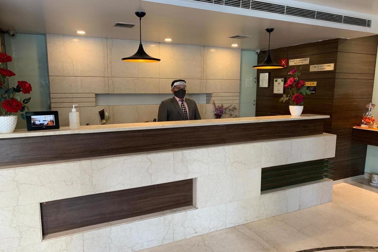 Hotel Narula'S Aurrum Amritsar Zewnętrze zdjęcie